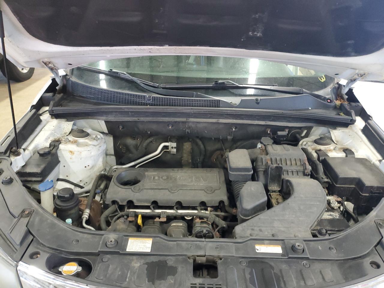 2011 Kia Sorento - Image 12