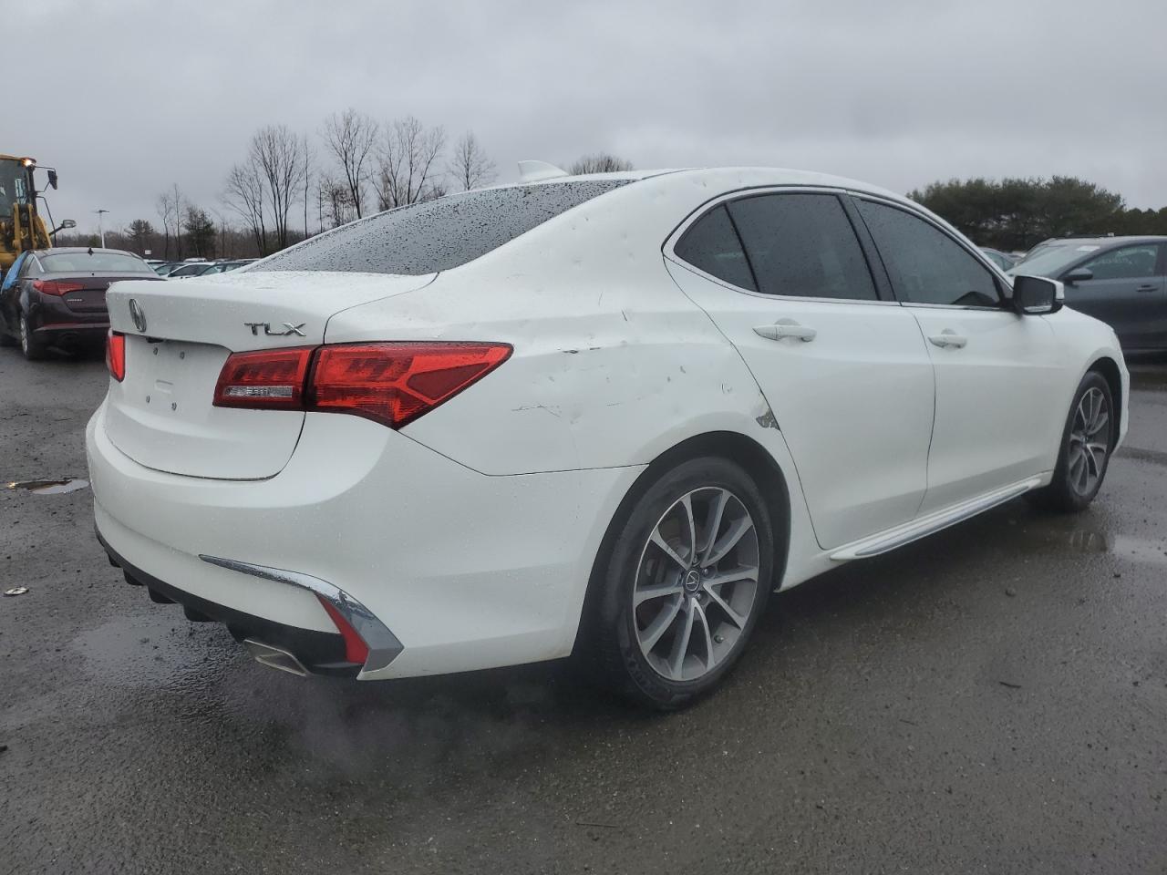 2018 Acura TLX - Image 3