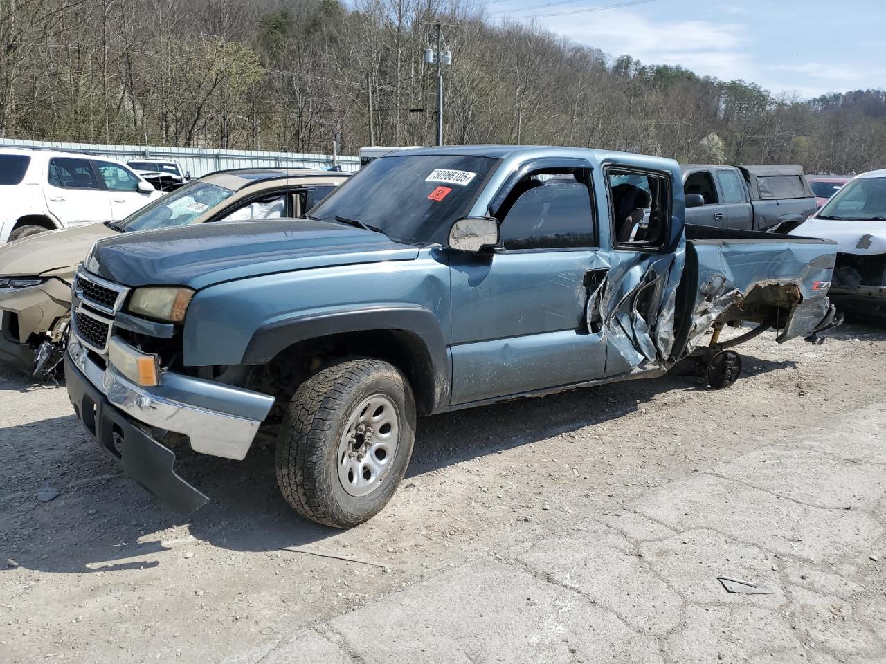 2006 Chevrolet Silverado K1500 zu verkaufen in Hurricane, WV - All Over
