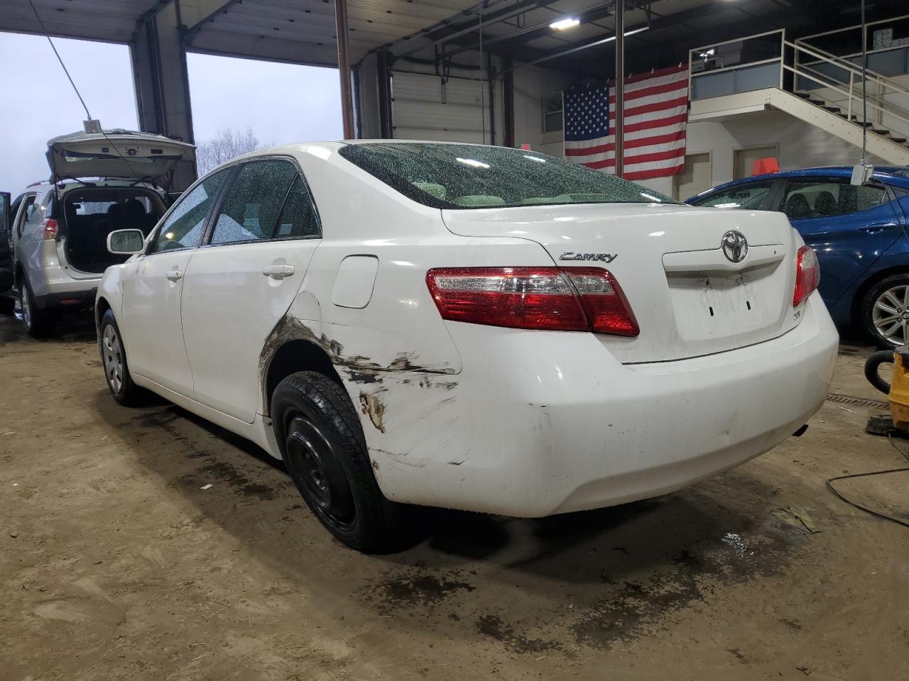 2009 Toyota Camry - Image 2