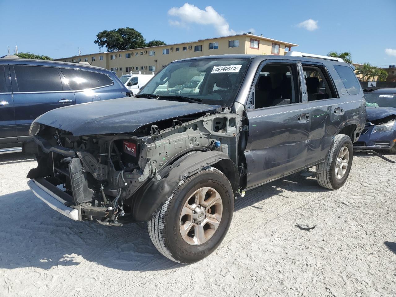 2014 Toyota 4Runner - Image 1