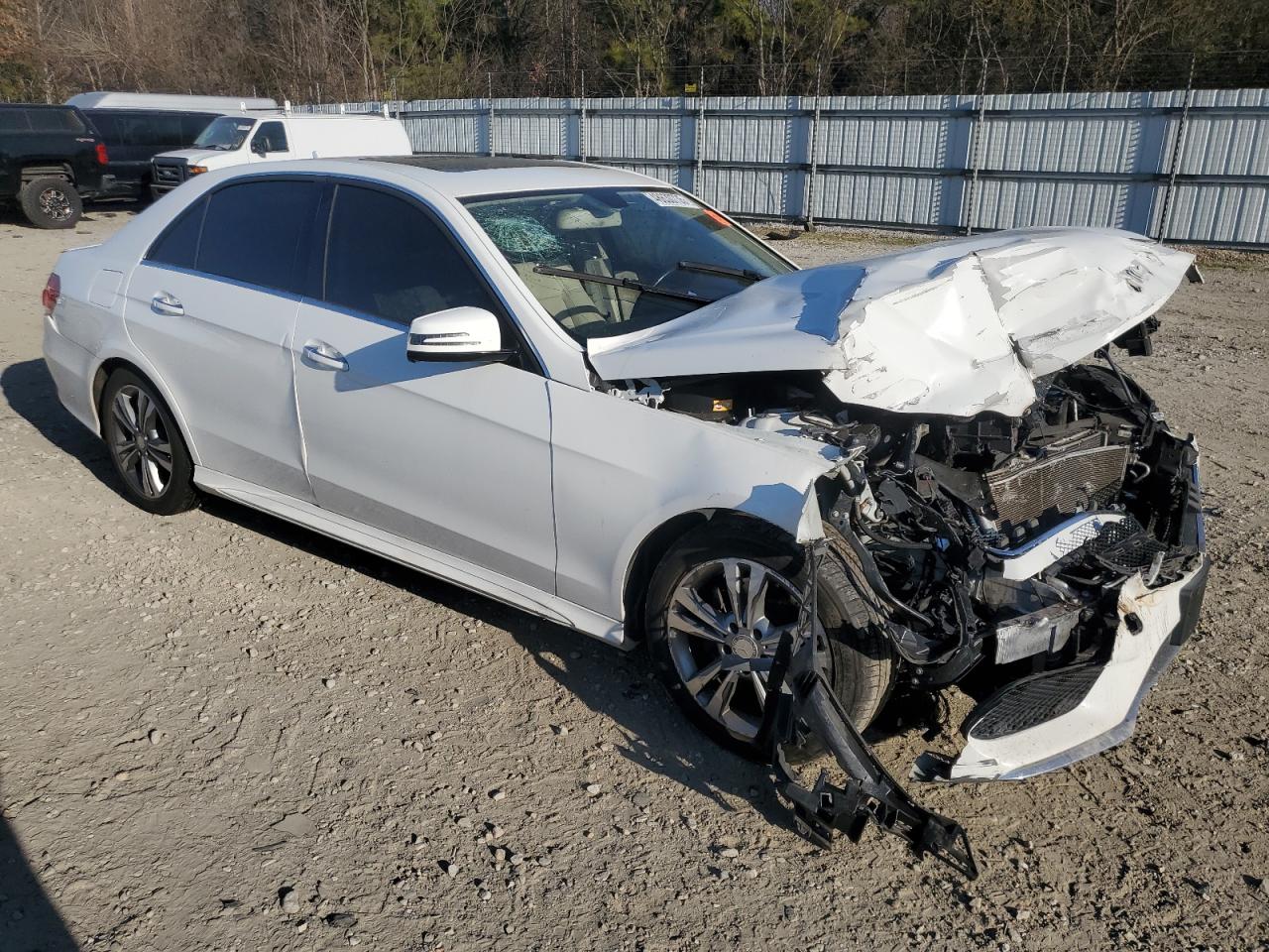 2015 Mercedes-Benz E-klasse - Image 4