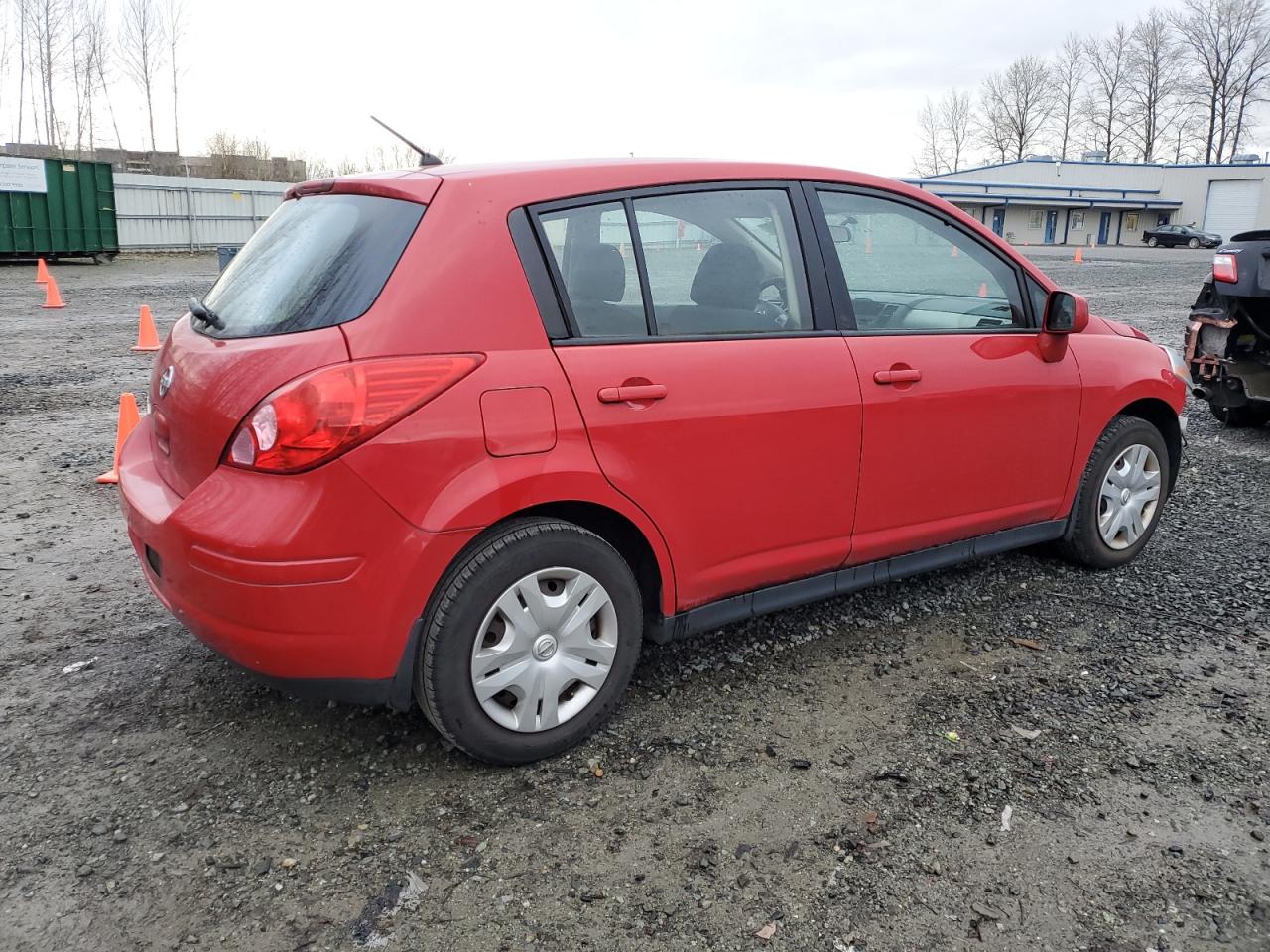 2010 Nissan Versa - Image 3