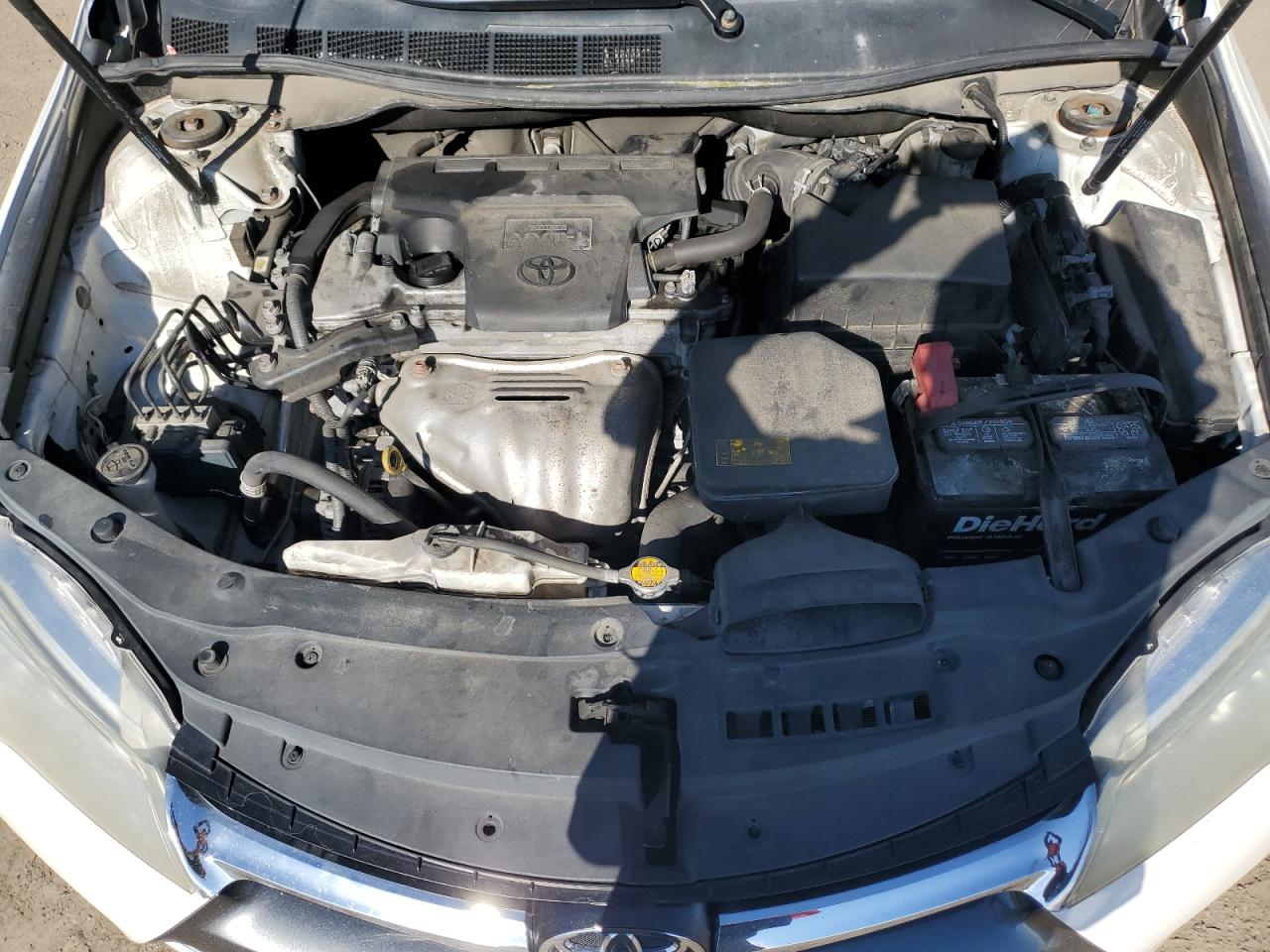 2015 Toyota Camry - Image 11