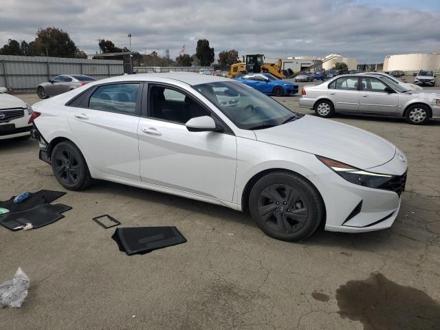  HYUNDAI ELANTRA 2022 White