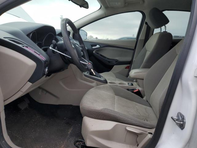 Sedans FORD FOCUS 2014 Biały