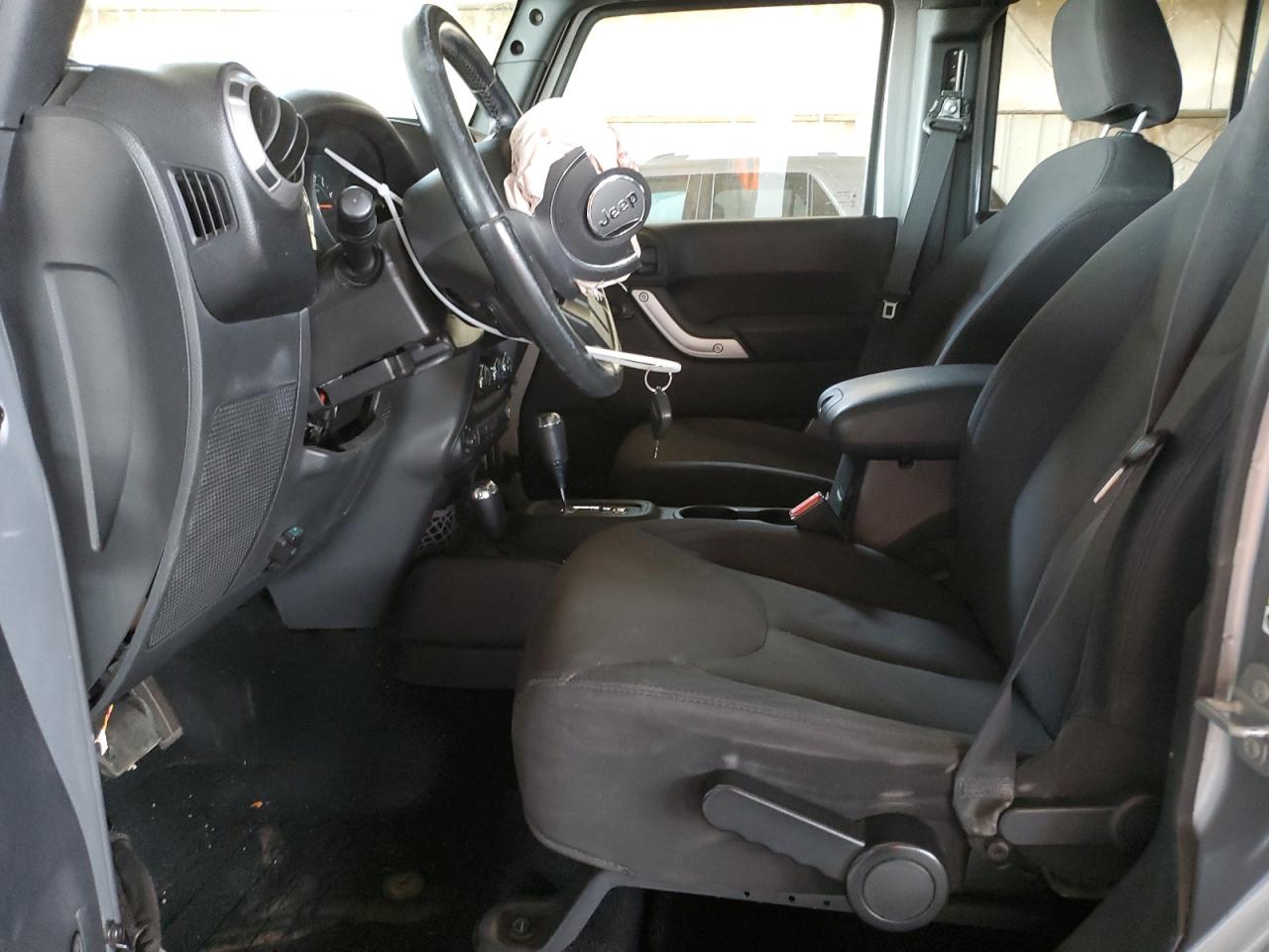 2015 Jeep Wrangler - Image 7