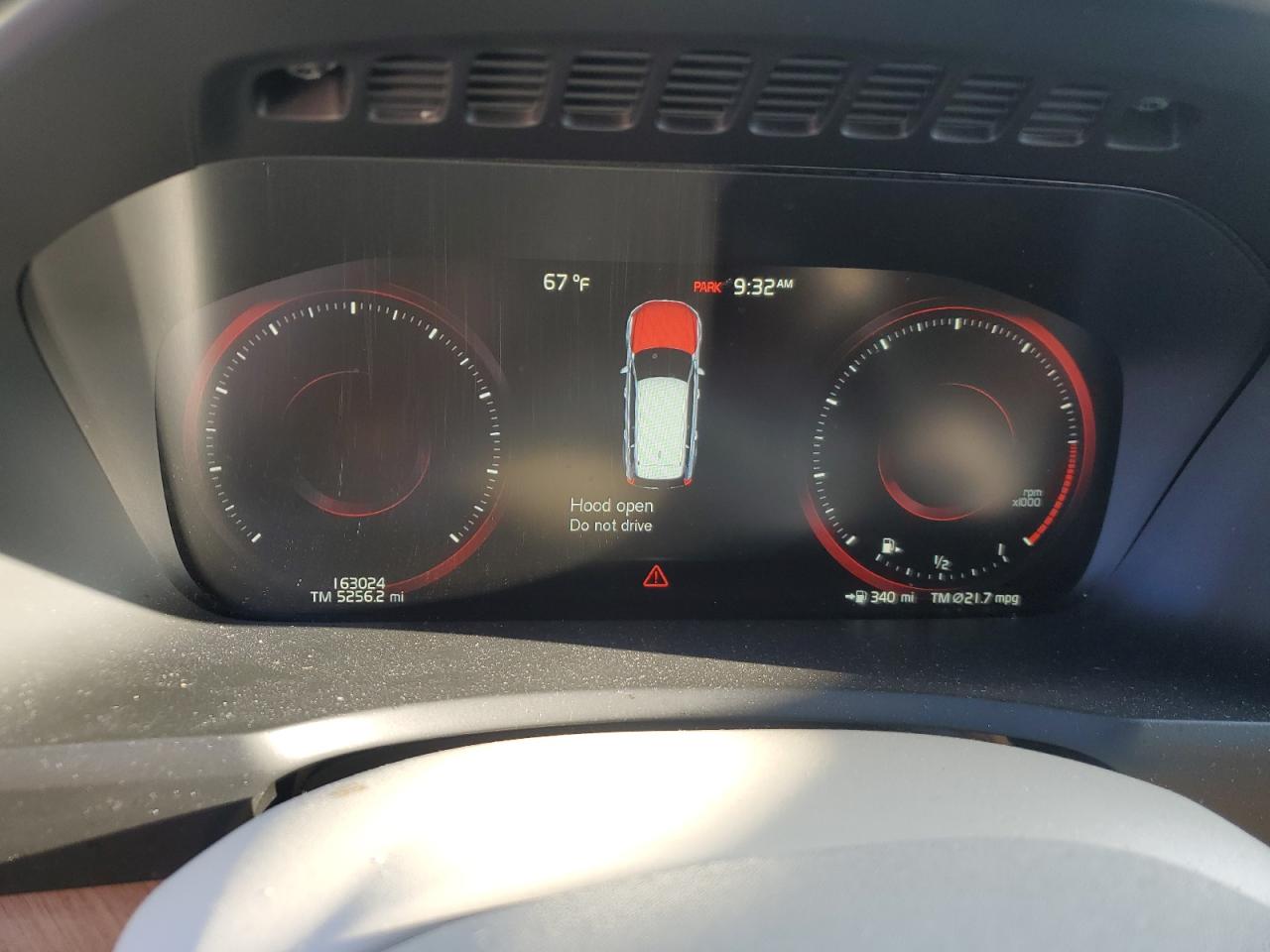 2019 Volvo XC90 - Image 9