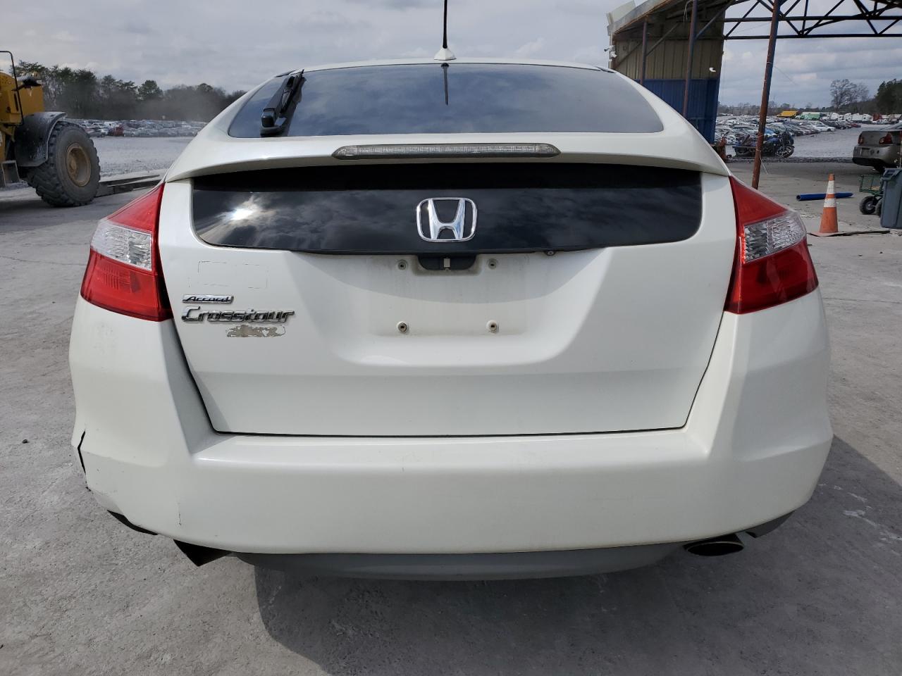 2010 Honda Accord - Image 6