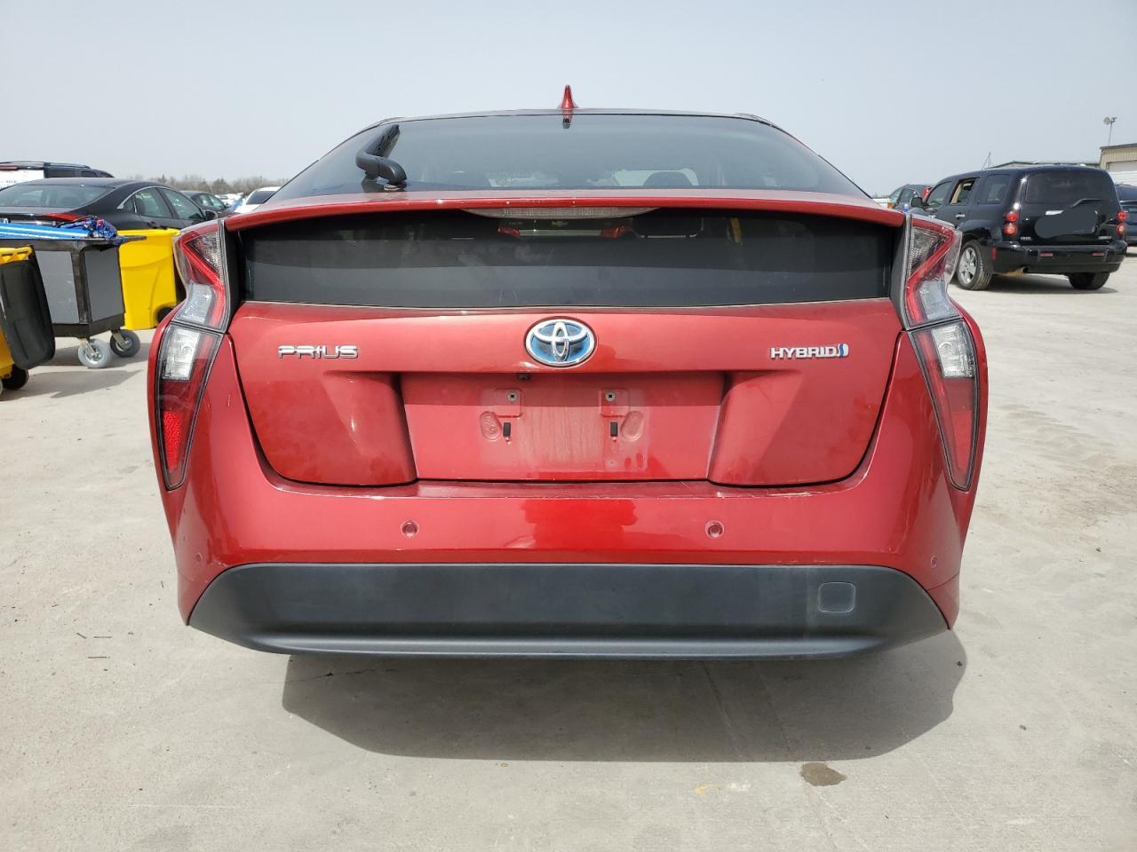 2018 Toyota Prius - Image 6