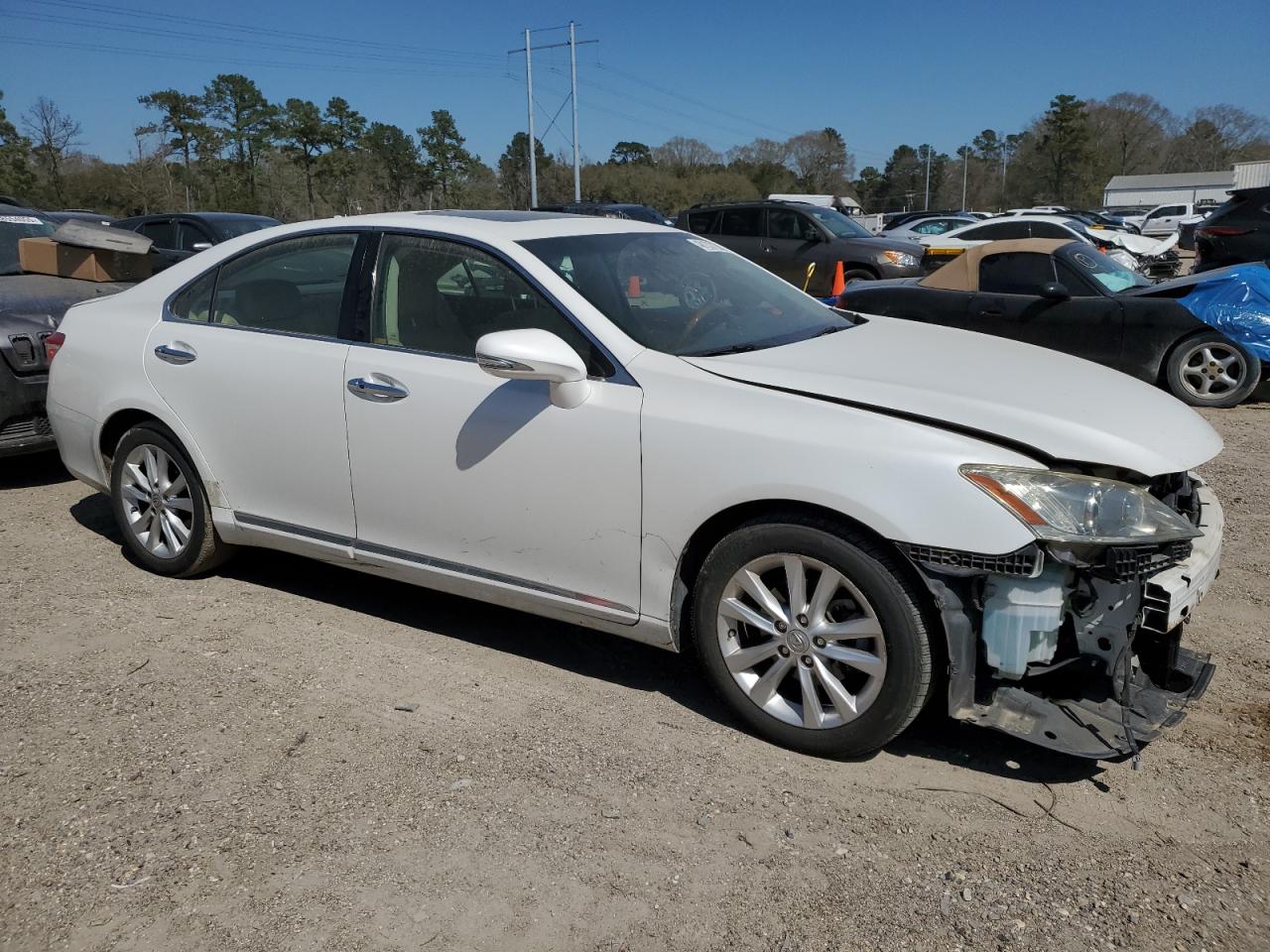 2010 Lexus ES - Image 4
