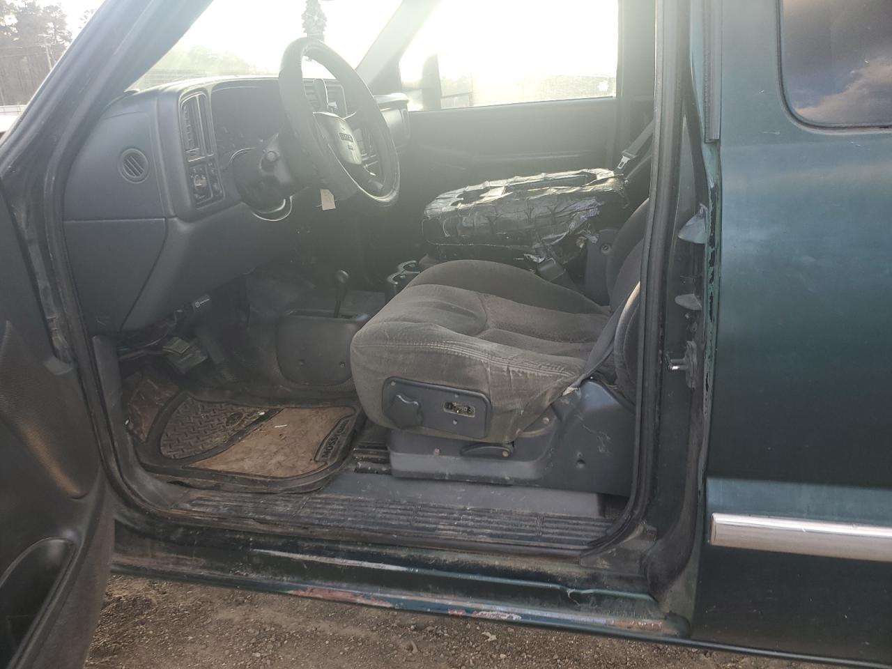 2001 GMC Sierra - Image 7