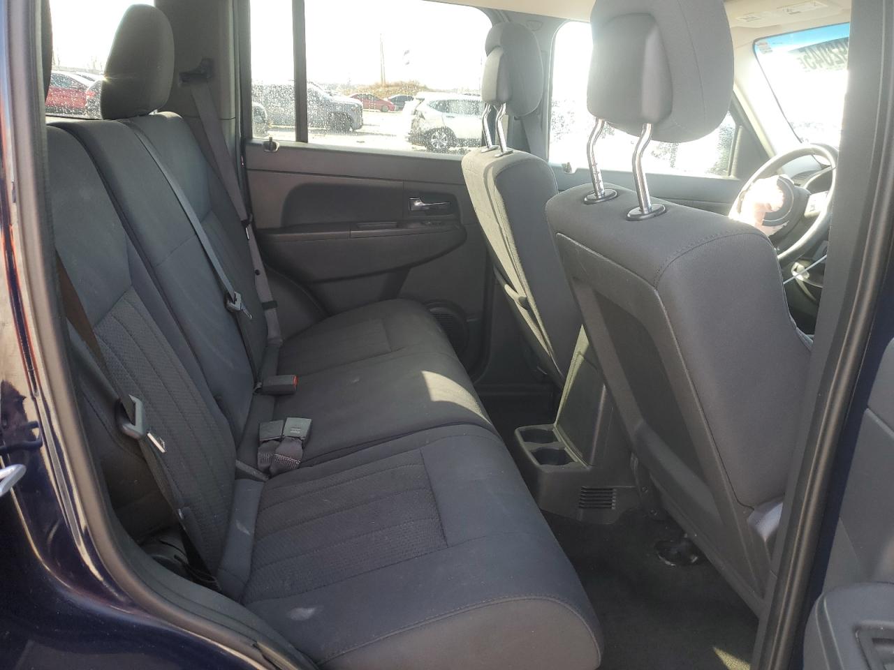 2012 Jeep Liberty (North America) - Image 11