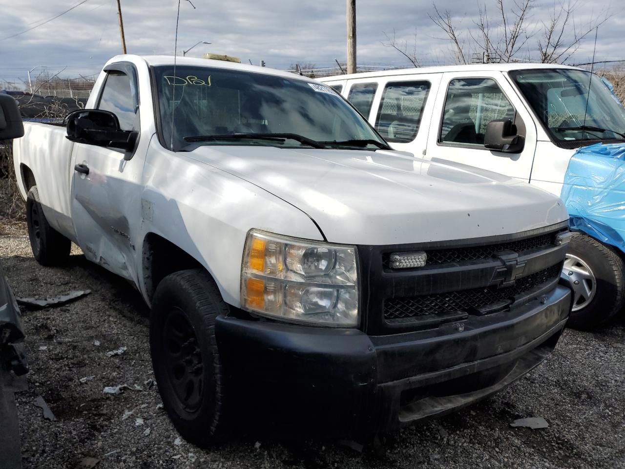 2007 Chevrolet Silverado - Image 4