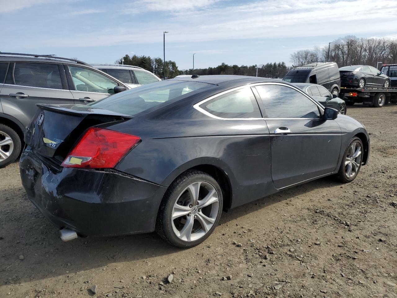 2011 Honda Accord - Image 3