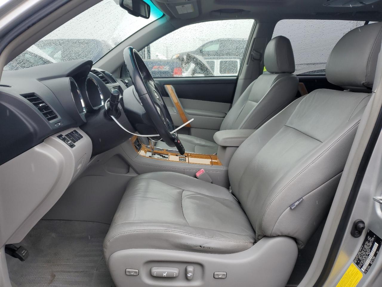 2008 Toyota Highlander - Image 7