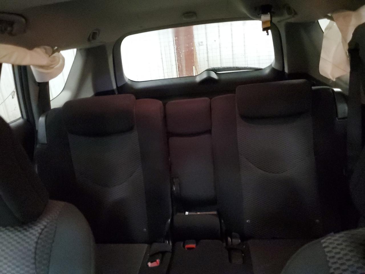 2011 Toyota RAV 4 - Image 10