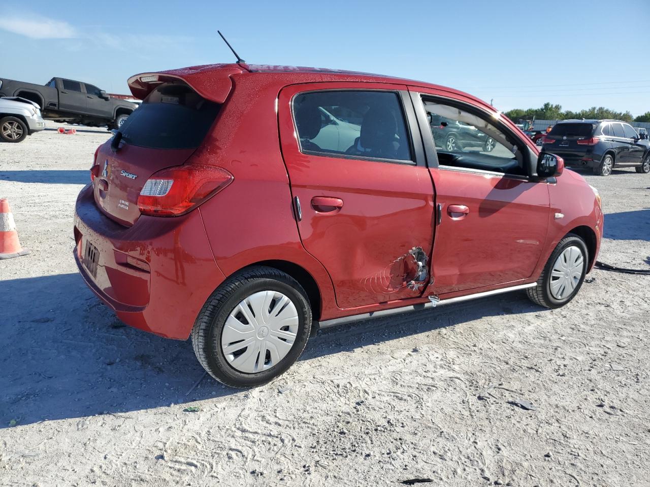 2020 Mitsubishi Mirage - Image 3