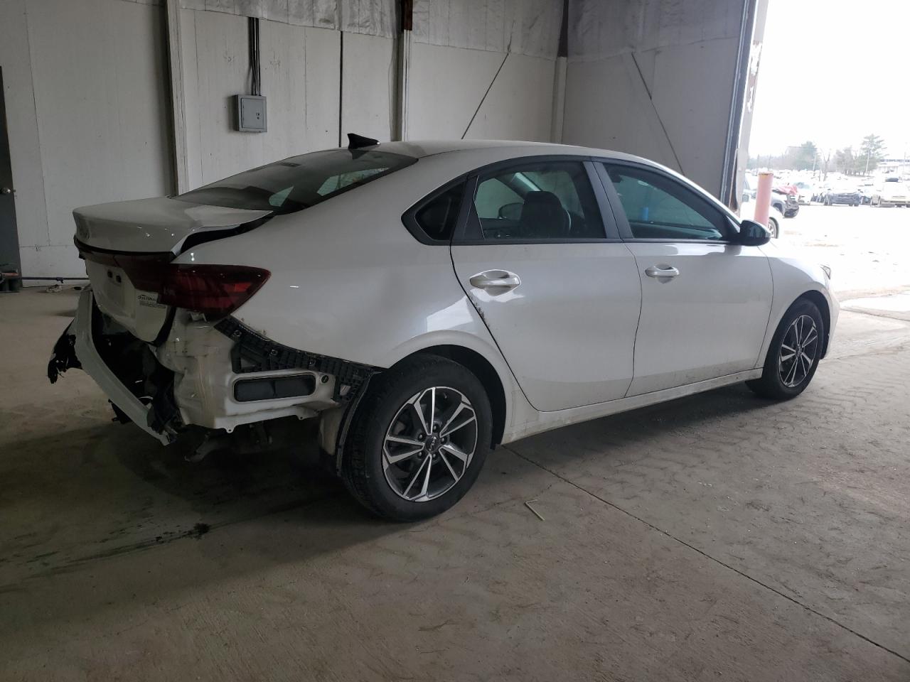 2023 Kia Forte - Image 3
