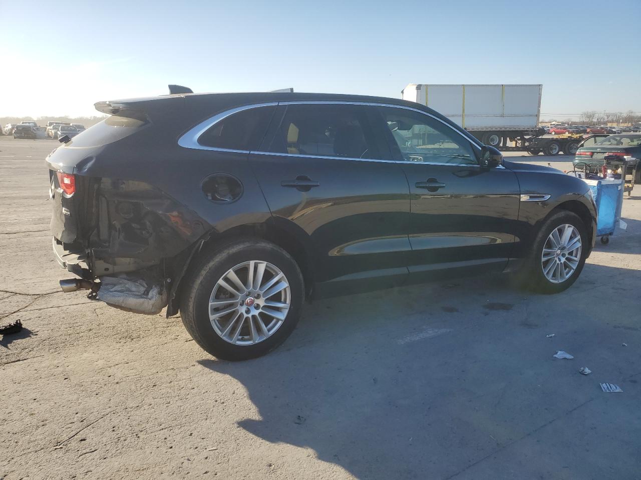 2019 Jaguar F-Pace - Image 3