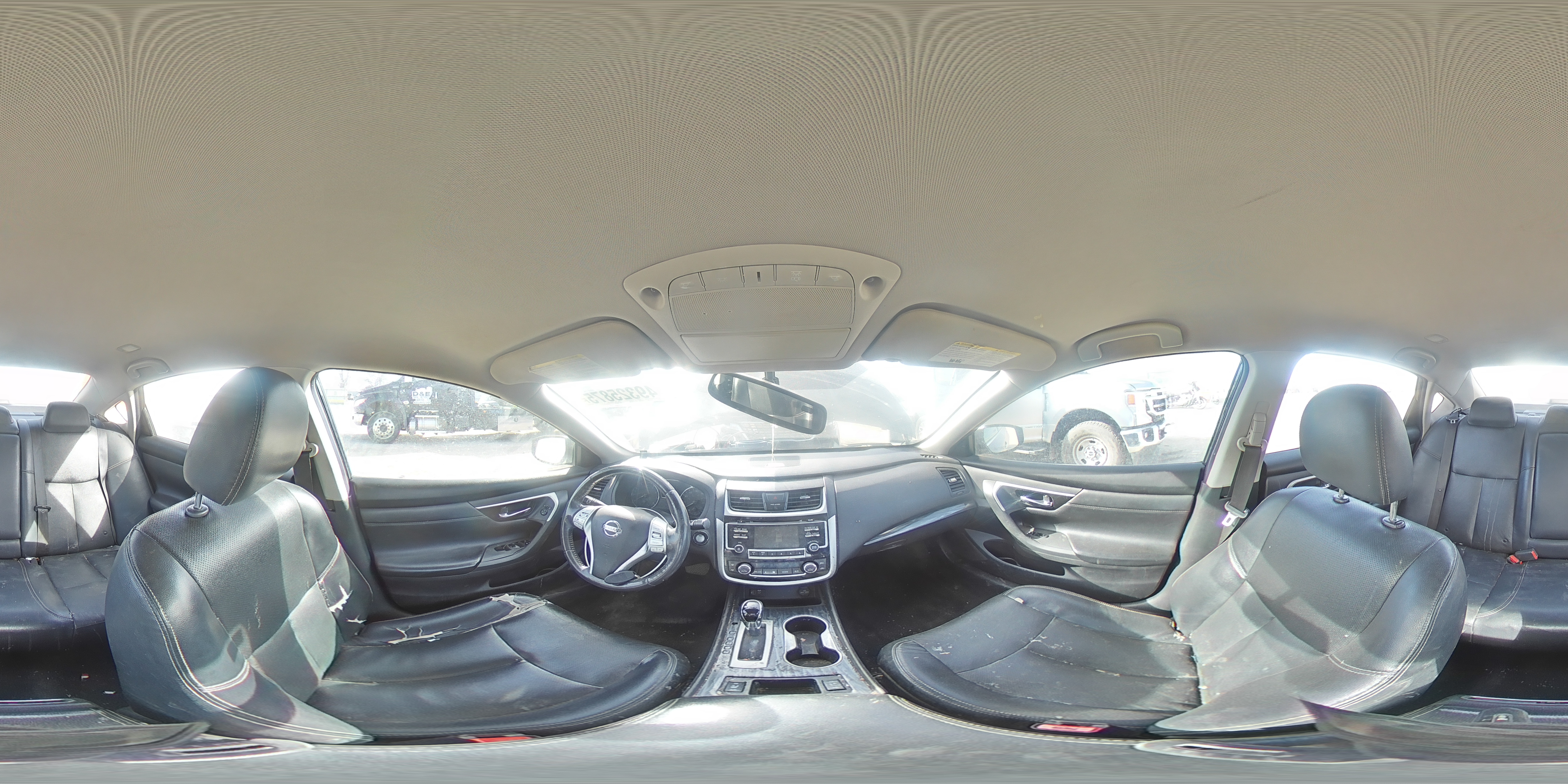 2018 Nissan Altima - Image 12