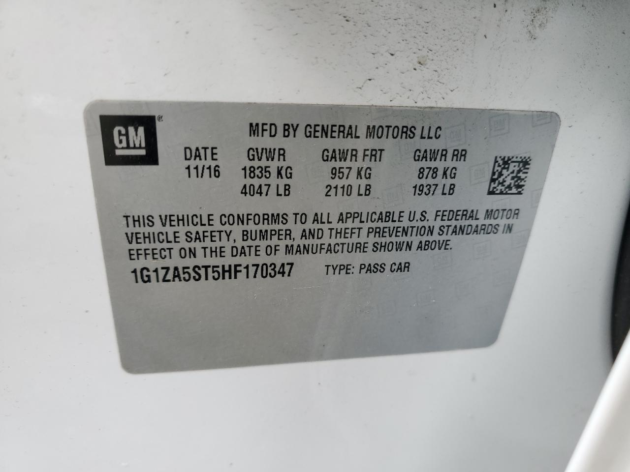 2017 Chevrolet Malibu - Image 12