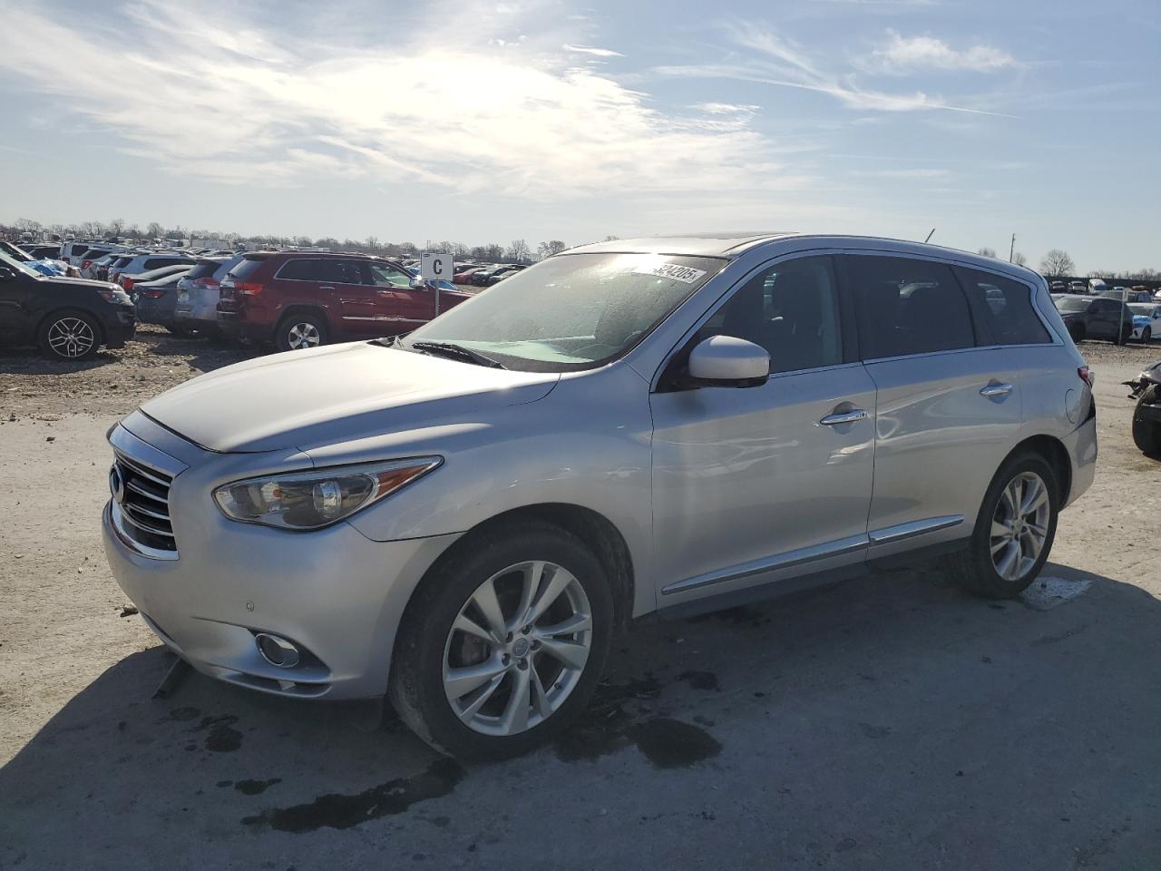 Sikeston, MO에서 판매 중인 2013 Infiniti Jx35 - Rear End