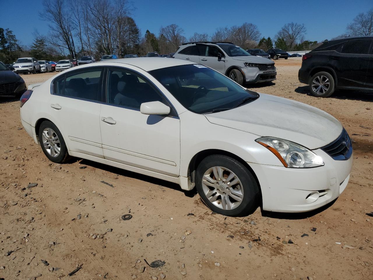 2011 Nissan Altima - Image 4