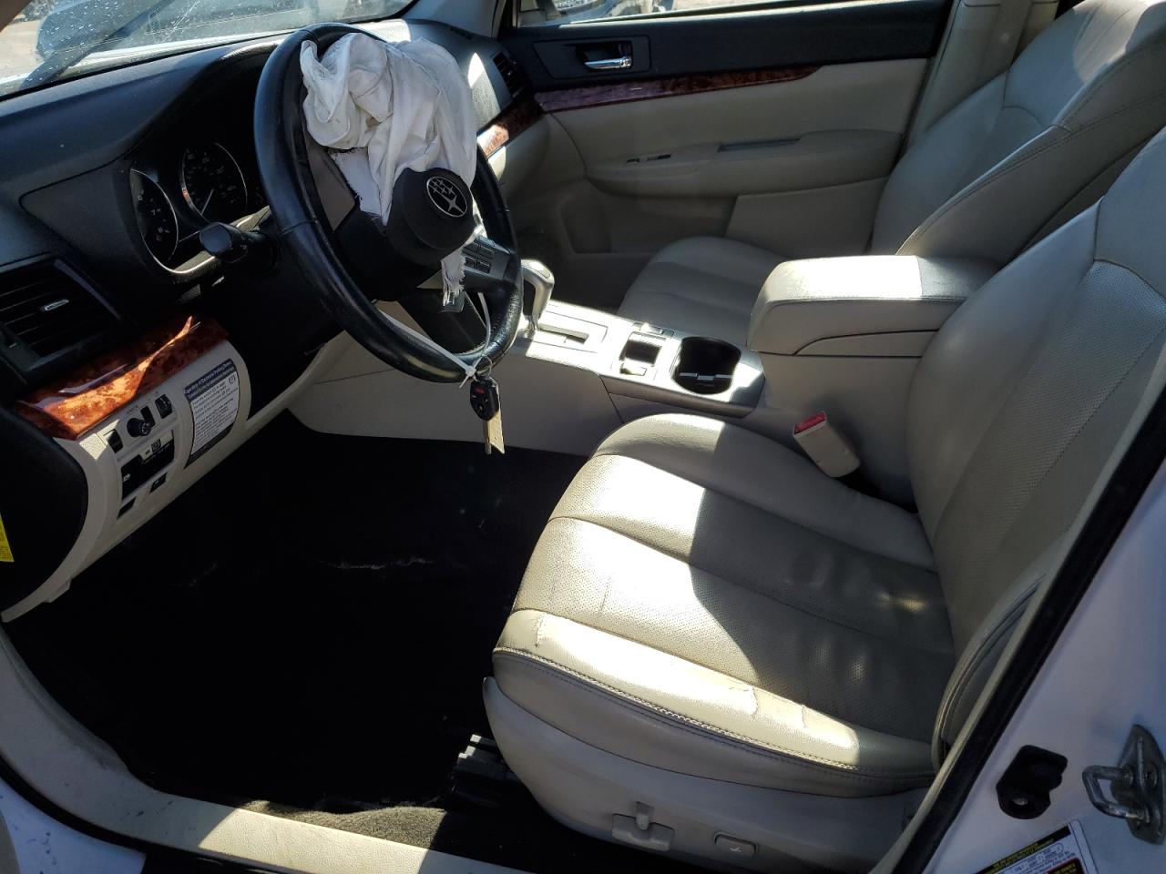2011 Subaru Outback 2.5I Limited VIN: 4S4BRCKC4B3426309 Lot: 46944145