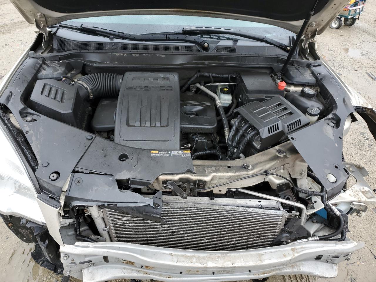 2011 Chevrolet Equinox - Image 13