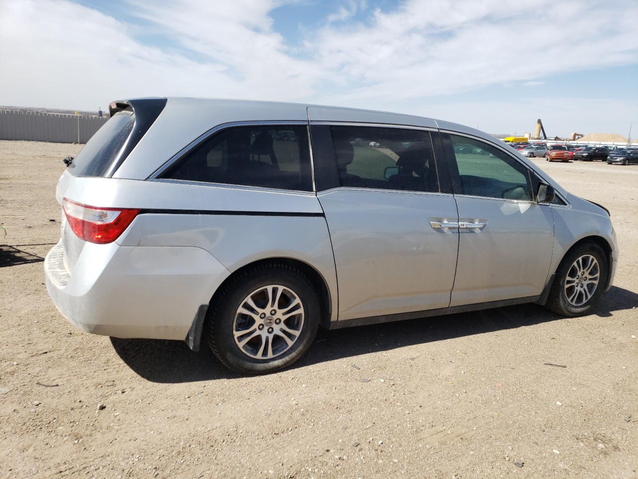 2012 Honda Odyssey - Image 3