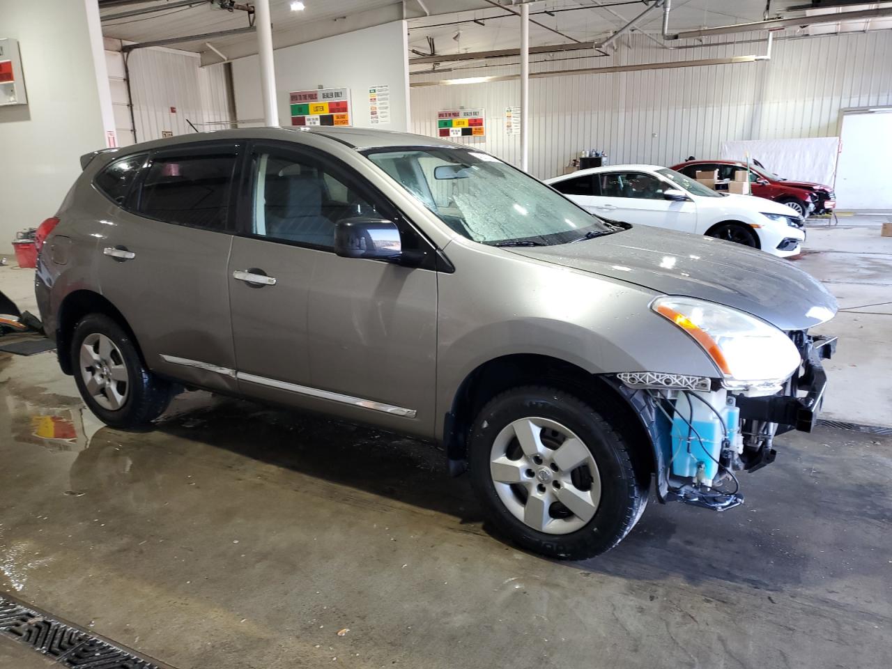 2013 Nissan Rogue - Image 4