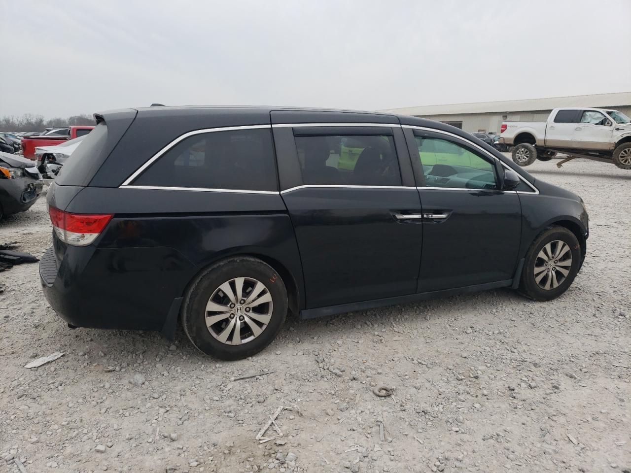 2014 Honda Odyssey - Image 3