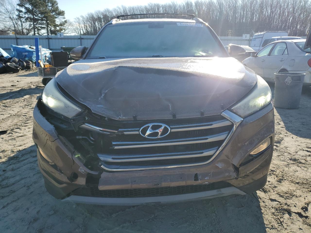 2017 Hyundai Tucson - Image 5