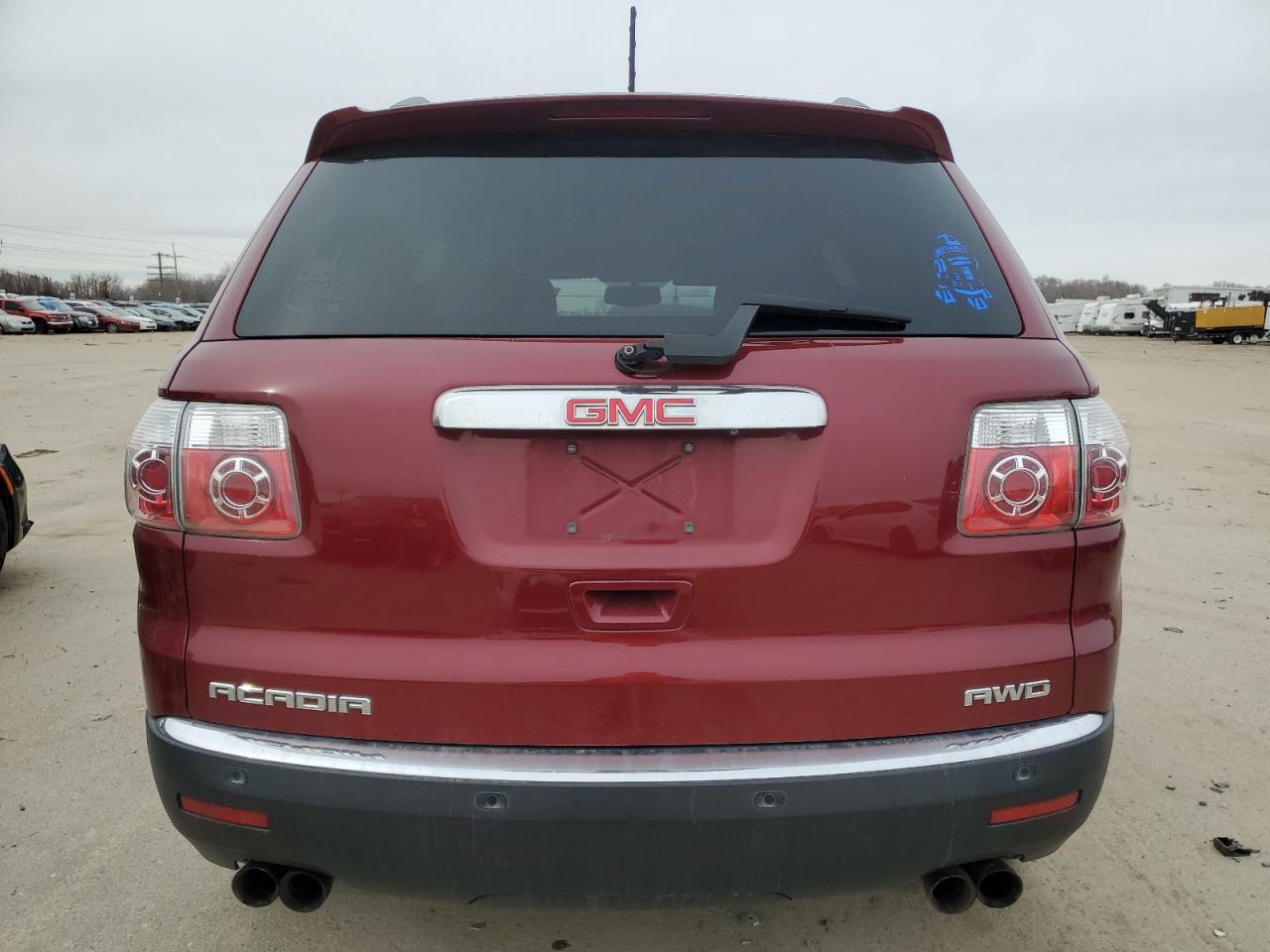 2011 GMC Acadia - Image 6
