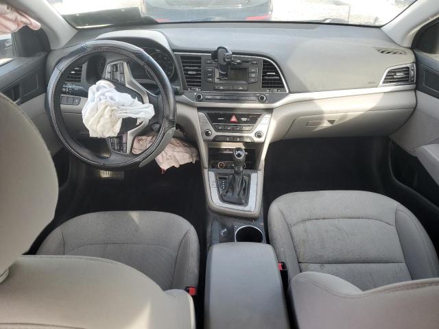  HYUNDAI ELANTRA 2017 Белы