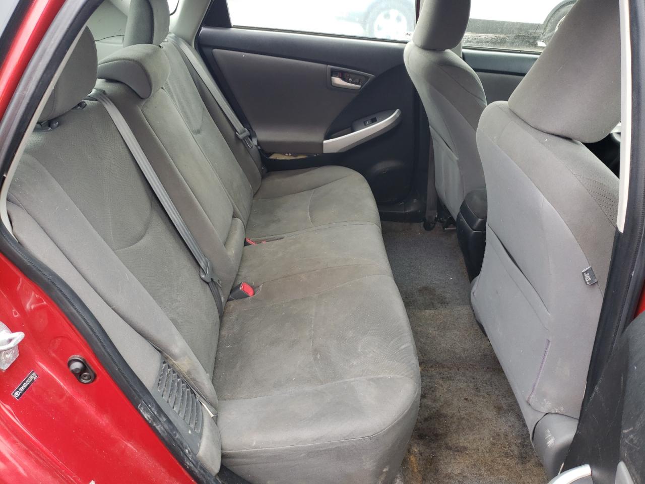 2012 Toyota Prius - Image 10