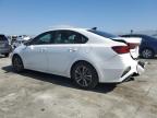 2022 Kia Forte Fe продається в Sun Valley, CA - Rear End