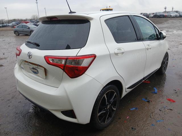 2017 TOYOTA YARIS DESI