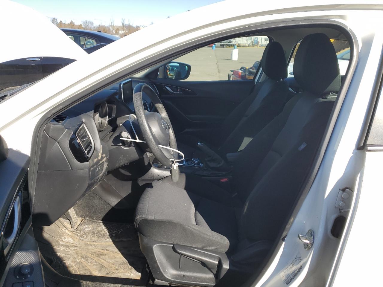 2015 Mazda 3 - Image 7