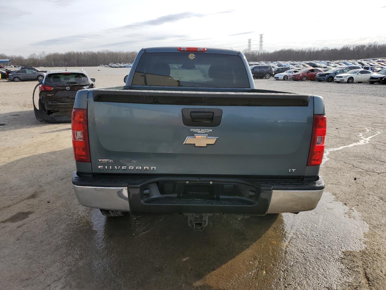 2009 Chevrolet Silverado - Image 6