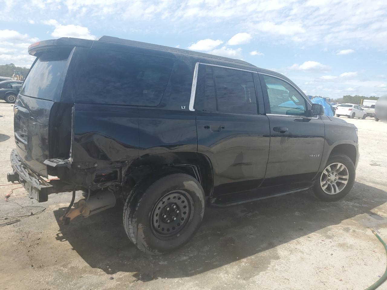 2015 Chevrolet Tahoe - Image 3