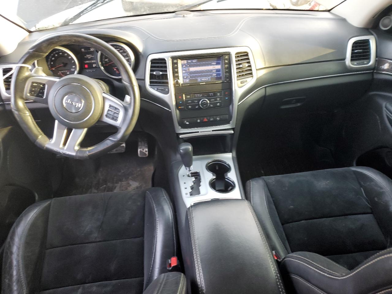 2012 Jeep Grand Cherokee - Image 8