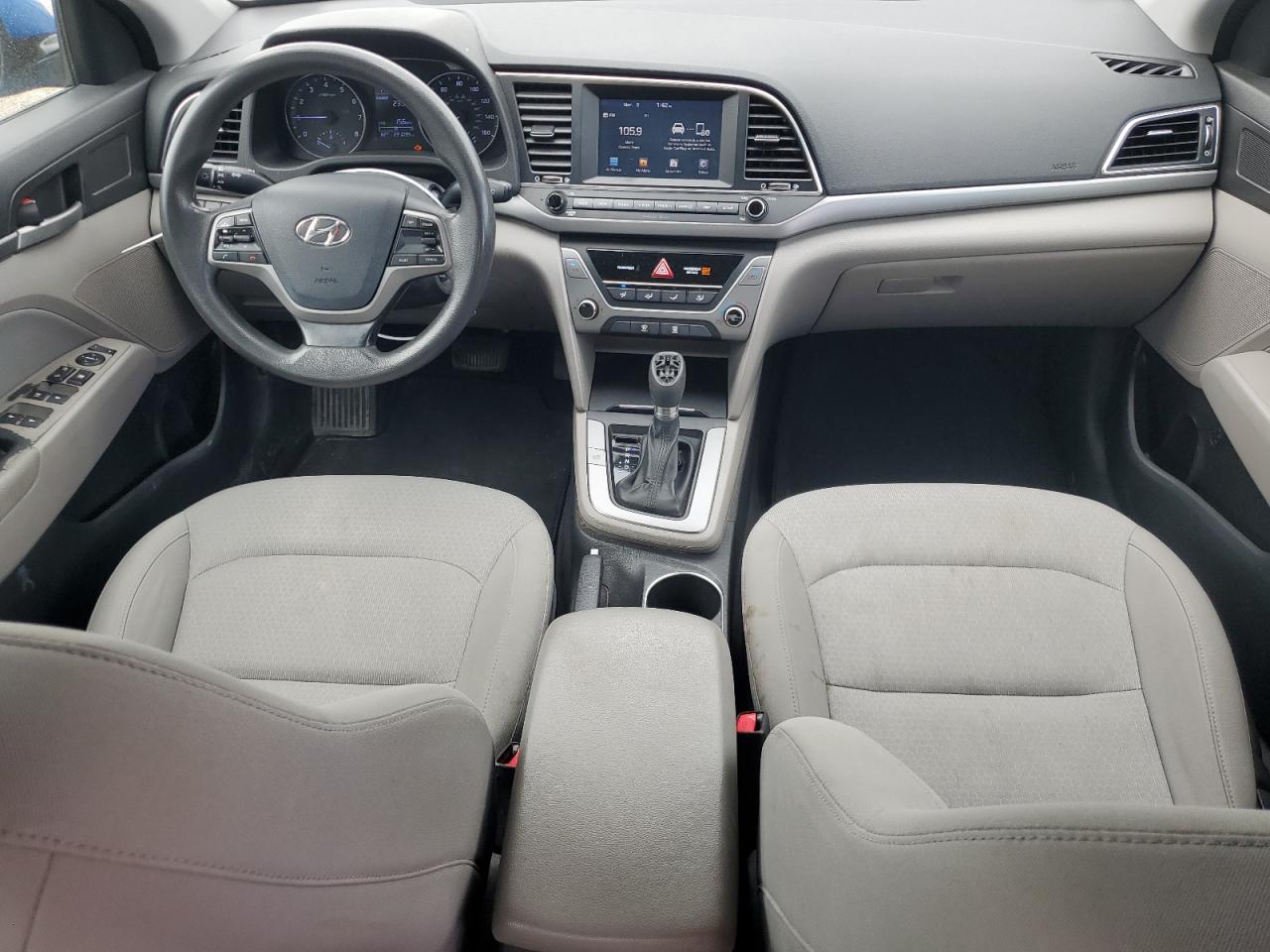 2017 Hyundai Elantra - Image 8