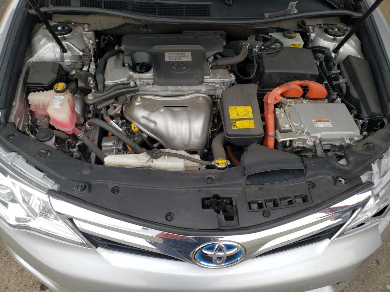 2013 Toyota Camry - Image 13