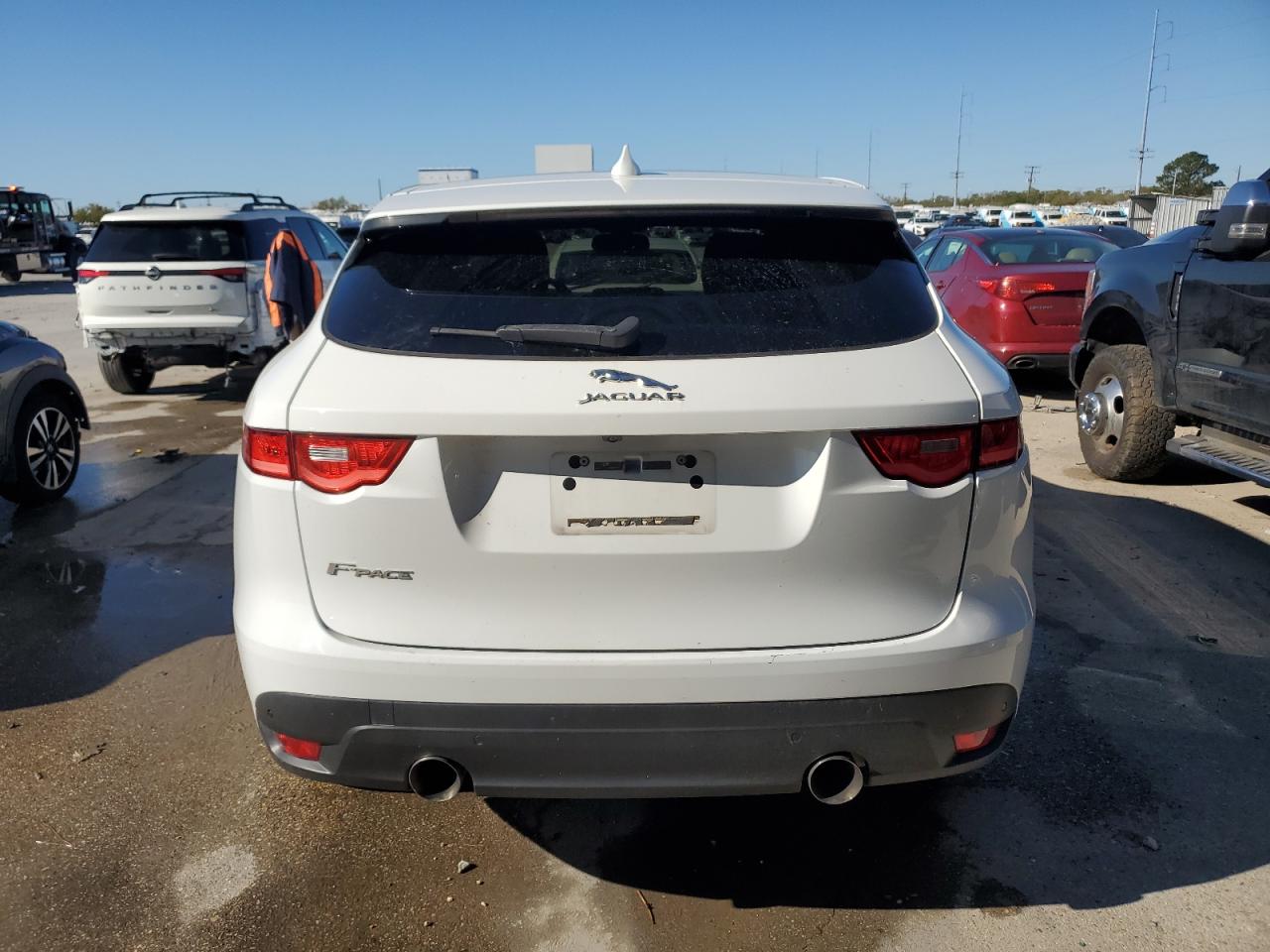 2017 Jaguar F-Pace - Image 6