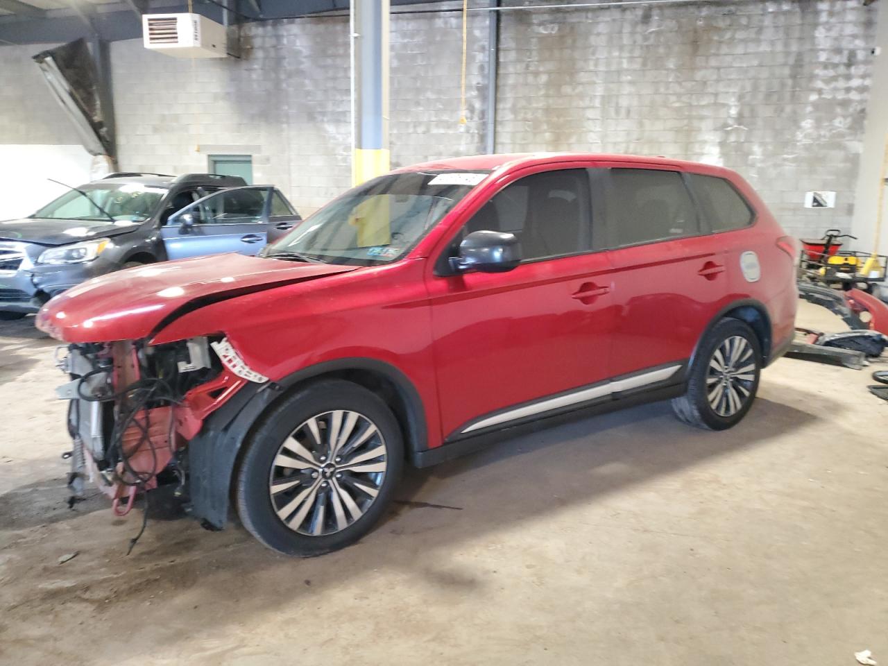 2020 Mitsubishi Outlander - Image 1