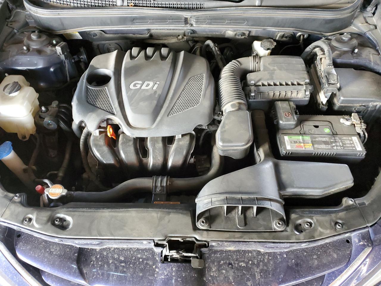2012 Hyundai Sonata - Image 11