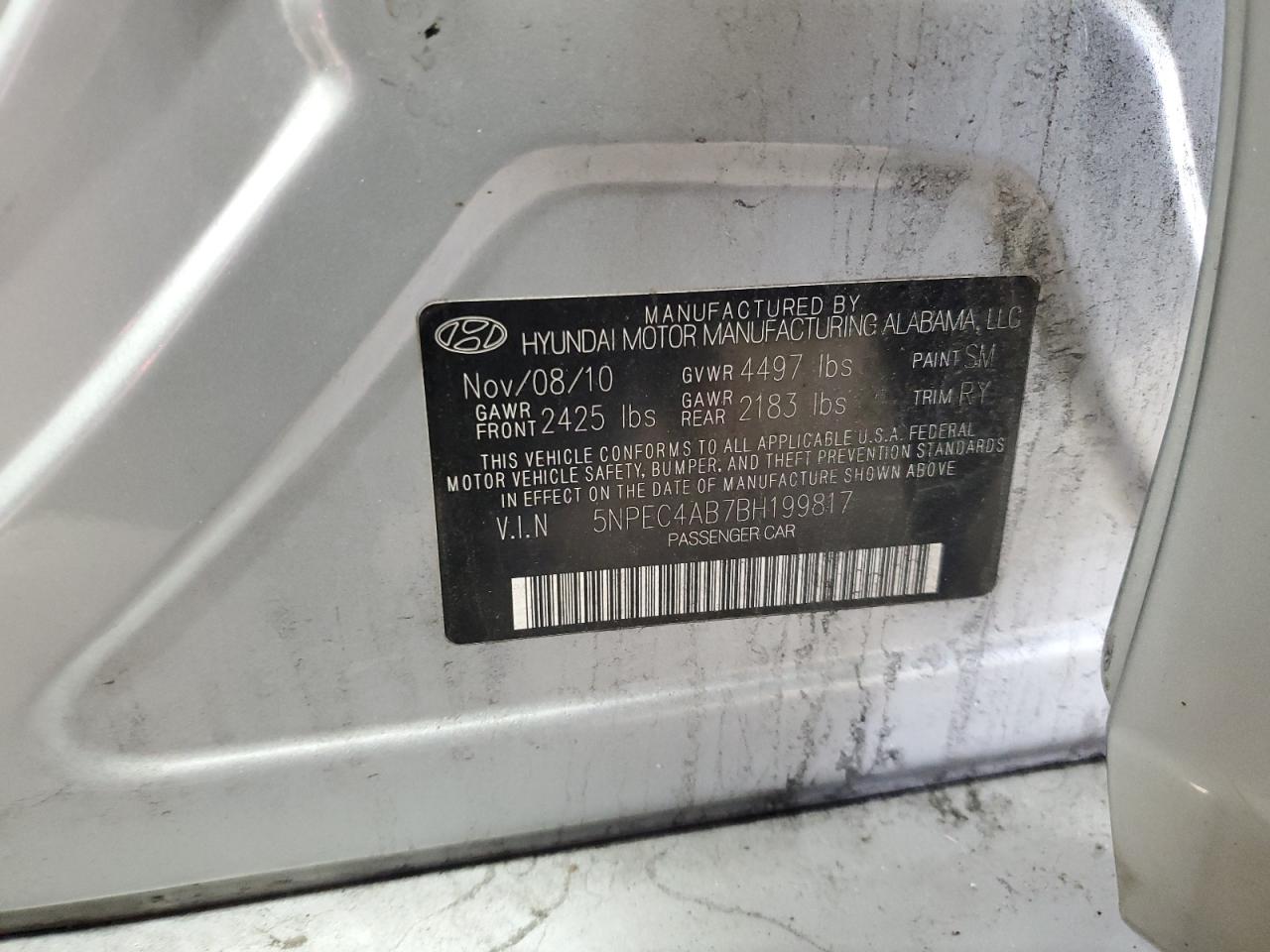 2011 Hyundai Sonata - Image 12