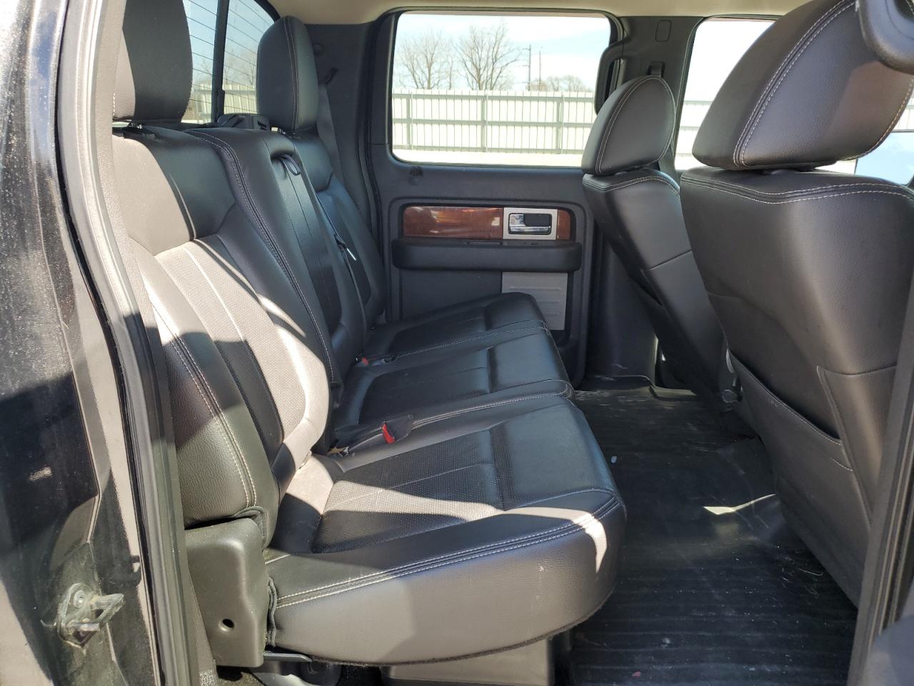 2010 Ford F-150 - Image 10